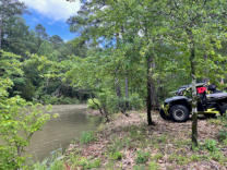 A picture of a utv riding the Billy Creek trails.